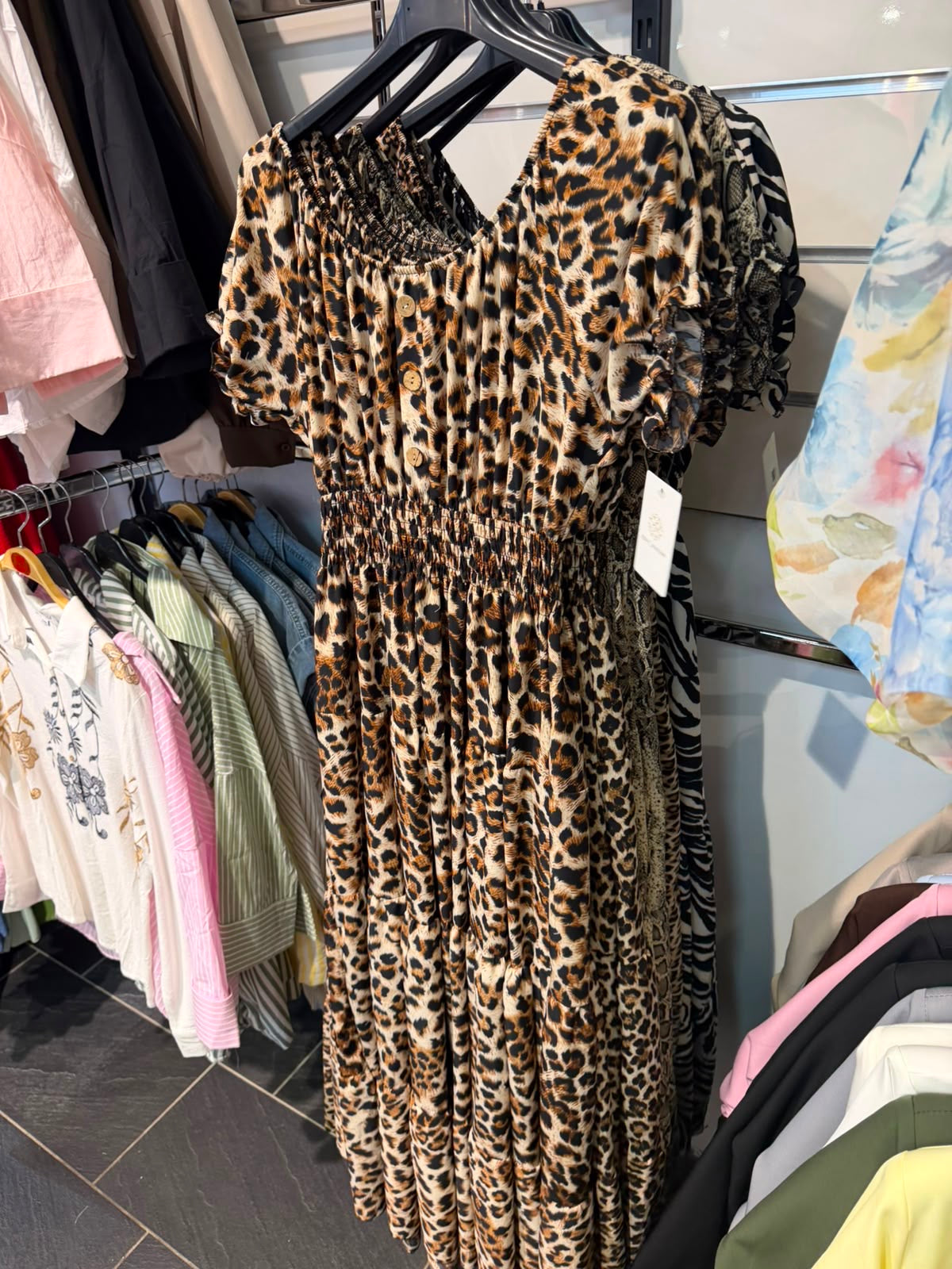 Leo Kleid
