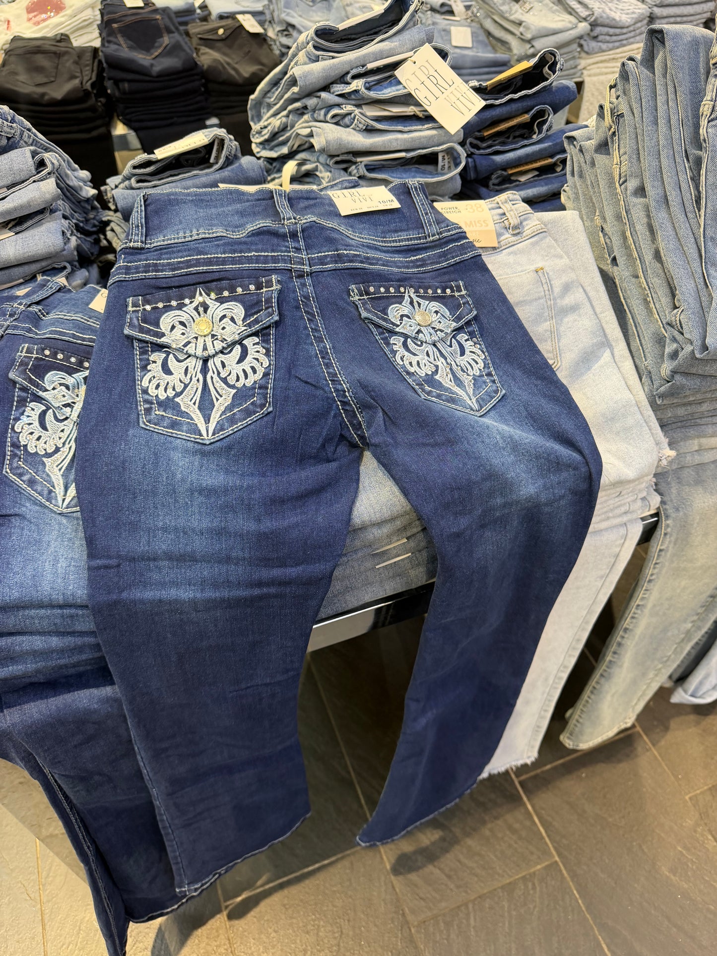 Virale Jeans